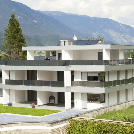 Mehrfamilienwohnhaus Weer